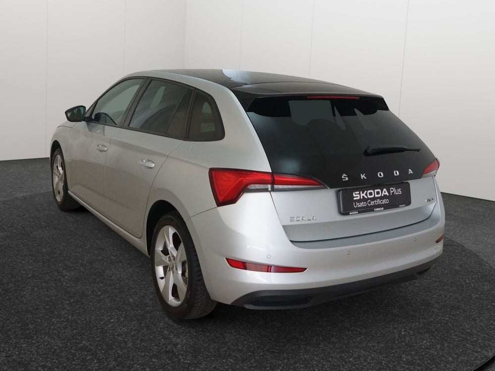 Skoda Scala usata a Torino (4)