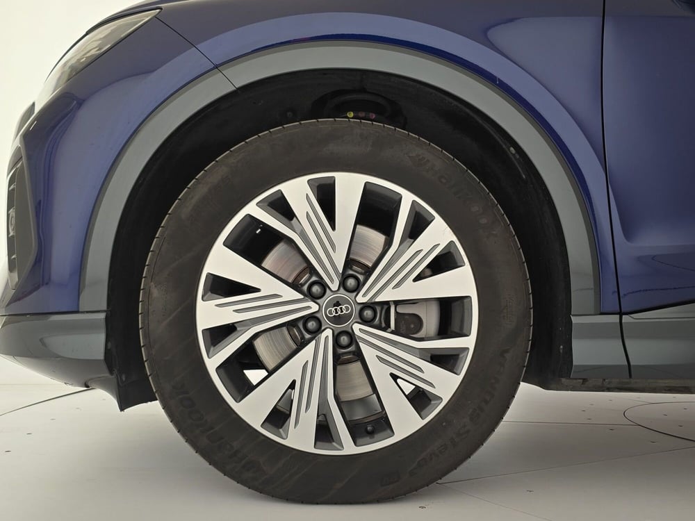 Audi Q4 Sportback usata a Alessandria (7)