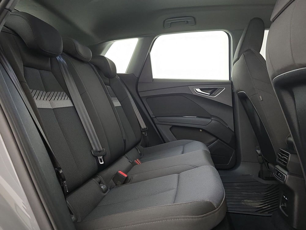 Audi Q4 usata a Alessandria (13)