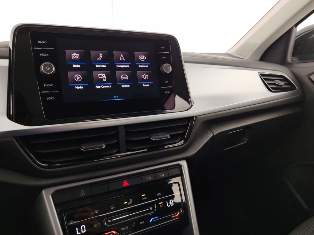 Volkswagen T-Roc usata a Massa-Carrara (12)
