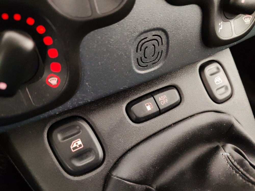 Fiat Panda usata a Massa-Carrara (12)
