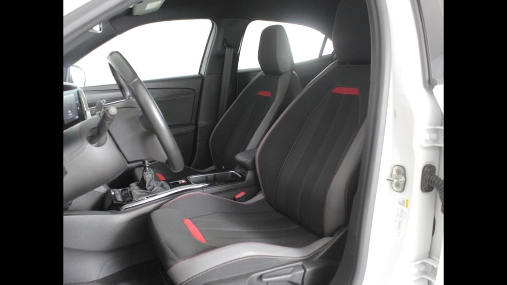 Opel Mokka usata a Palermo (11)