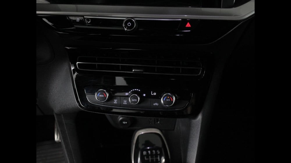 Opel Mokka usata a Palermo (18)