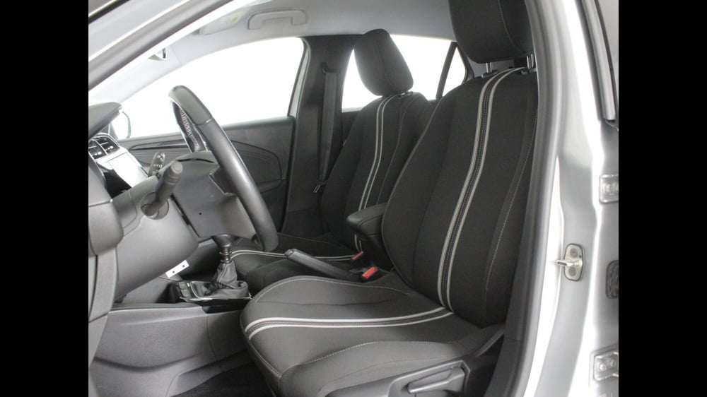 Opel Corsa usata a Palermo (11)
