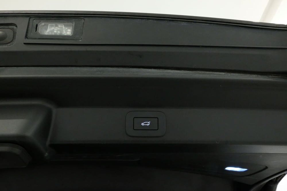 Land Rover Range Rover Sport usata a Mantova (11)