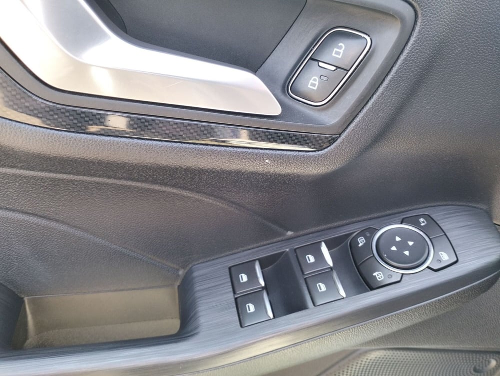 Ford Kuga usata a Novara (12)