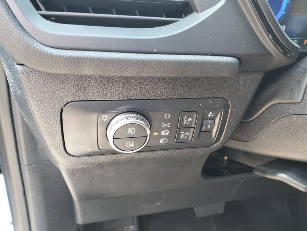 Ford Kuga usata a Novara (13)