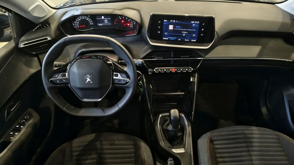 Peugeot 208 usata a Novara (10)