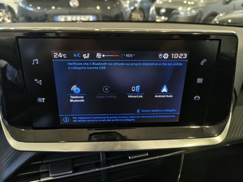 Peugeot 208 usata a Novara (6)