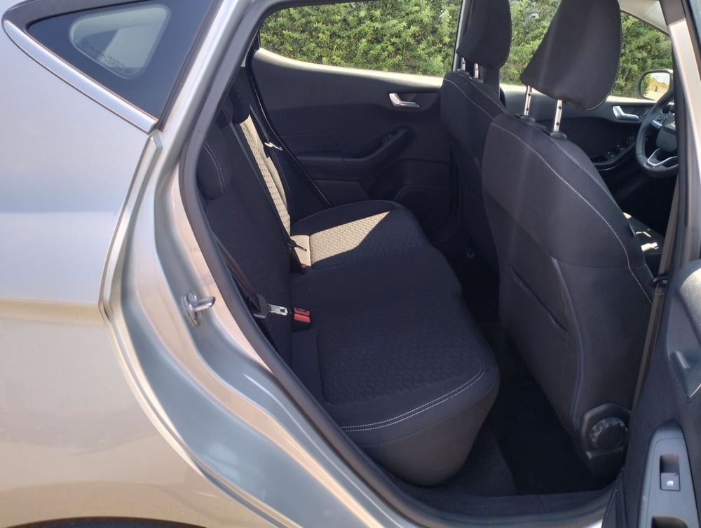Ford Fiesta usata a Novara (13)
