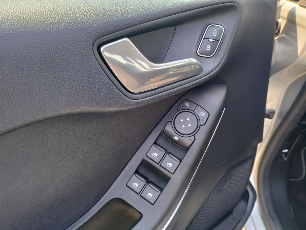 Ford Fiesta usata a Novara (14)