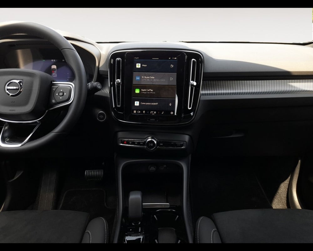 Volvo XC40 usata a Bologna (11)