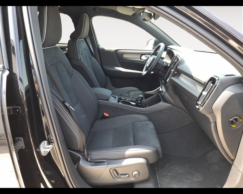 Volvo XC40 usata a Bologna (15)