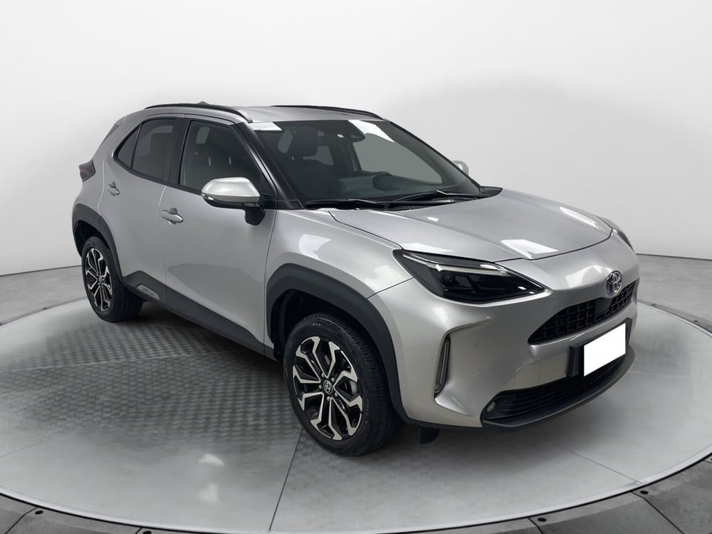 Toyota Yaris Cross usata a Varese (3)