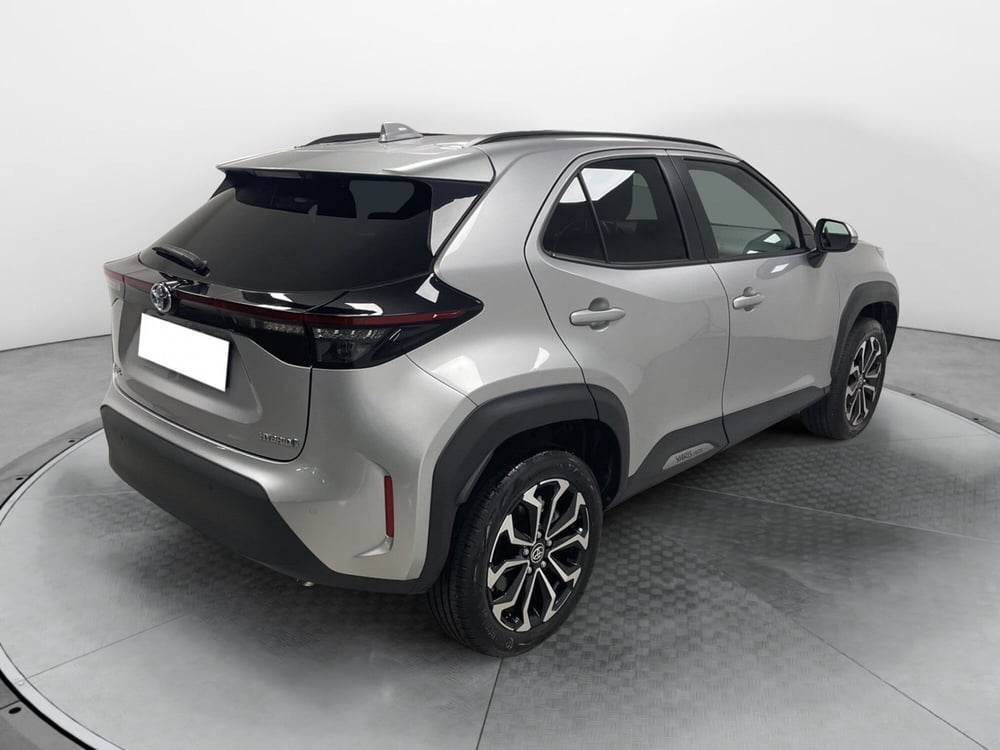 Toyota Yaris Cross usata a Varese (6)