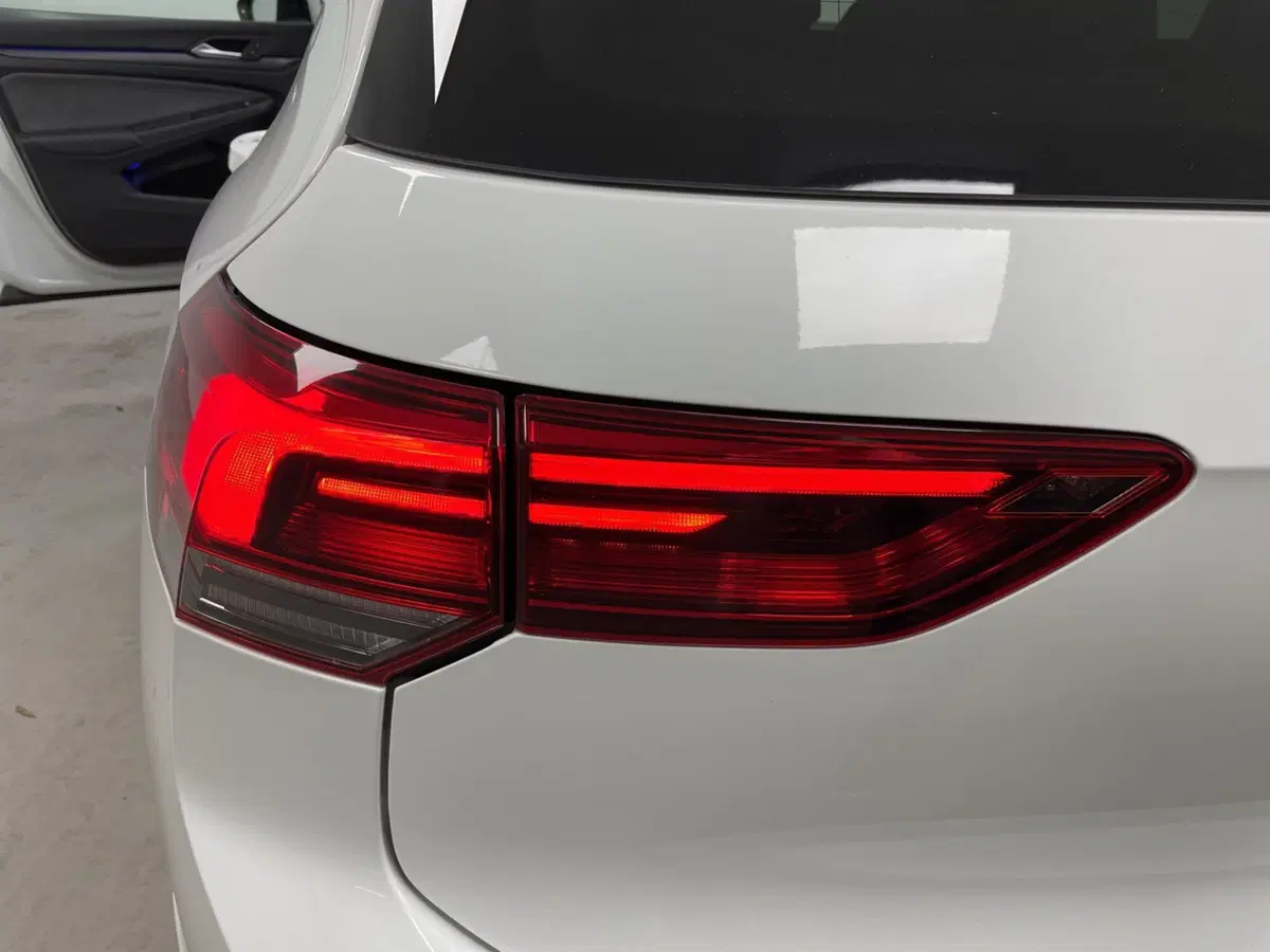 Volkswagen Golf usata a Varese (18)