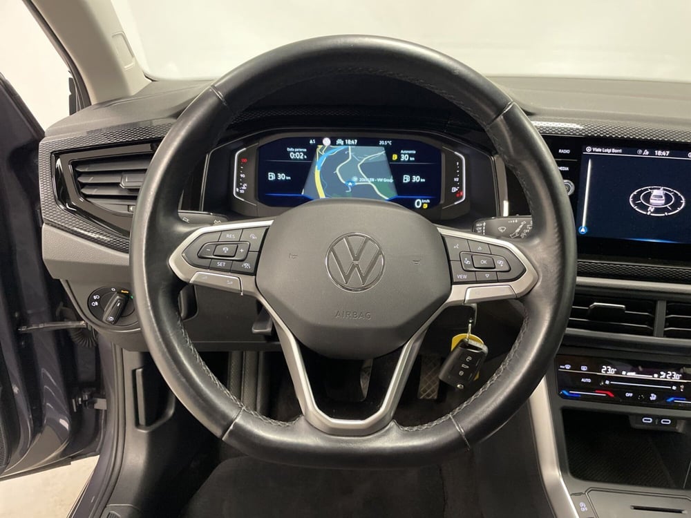 Volkswagen Taigo usata a Varese (15)