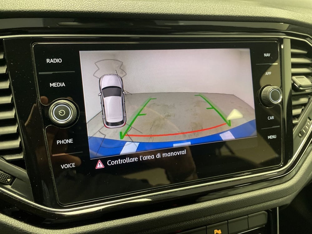 Volkswagen T-Roc usata a Varese (9)