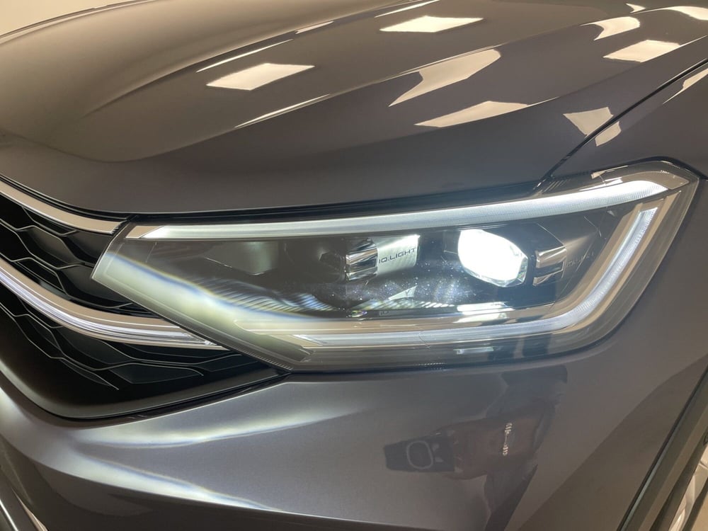 Volkswagen Taigo nuova a Varese (19)