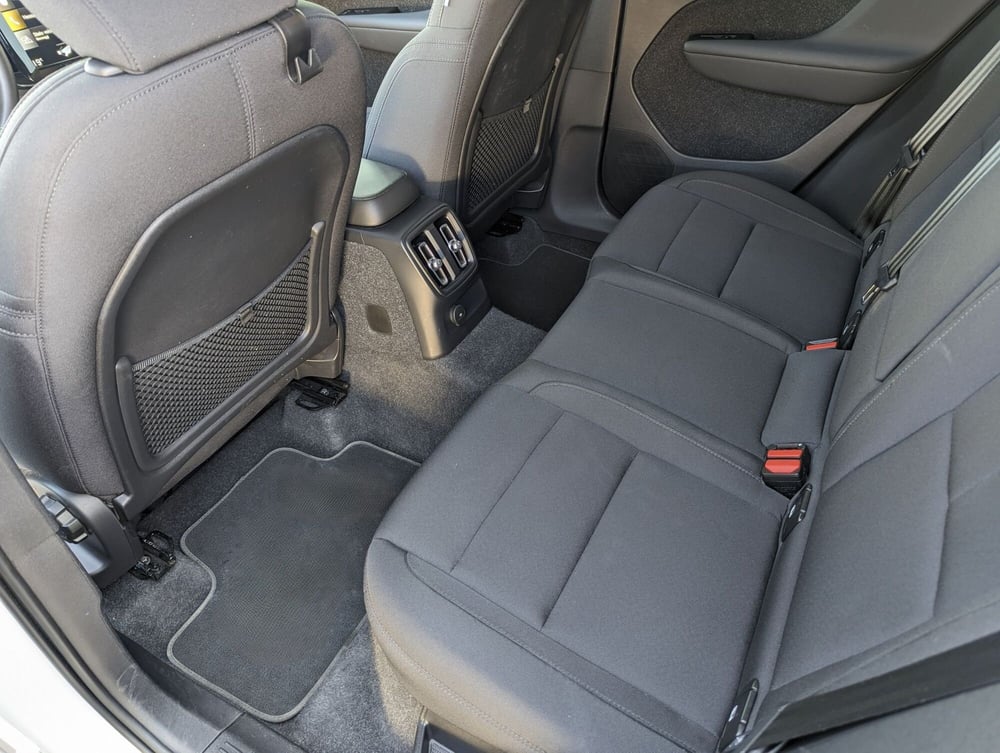 Volvo XC40 usata a Pescara (10)