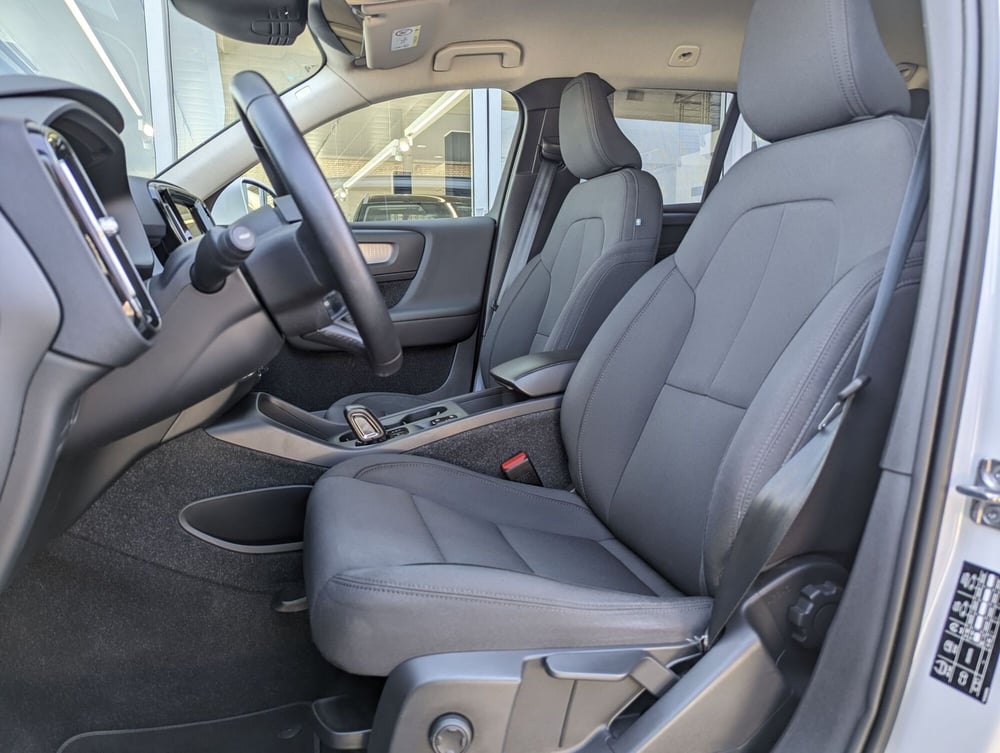 Volvo XC40 usata a Pescara (9)