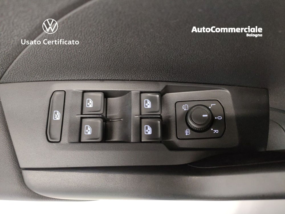 Volkswagen T-Cross usata a Bologna (9)