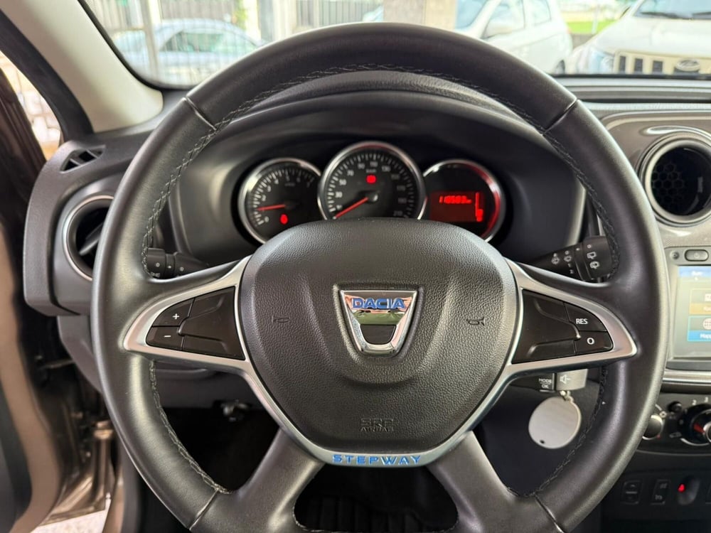 Dacia Sandero usata a Brescia (13)
