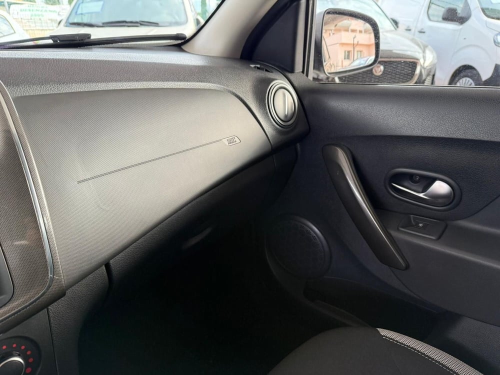 Dacia Sandero usata a Brescia (16)