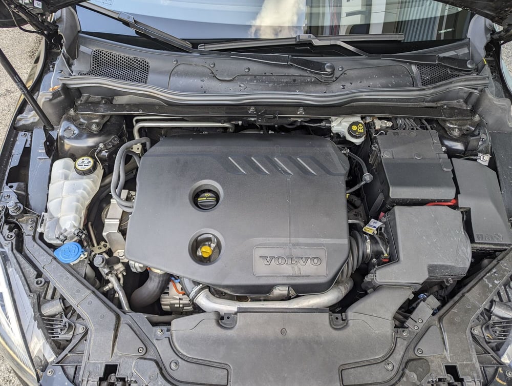 Volvo V40 usata a Pescara (15)
