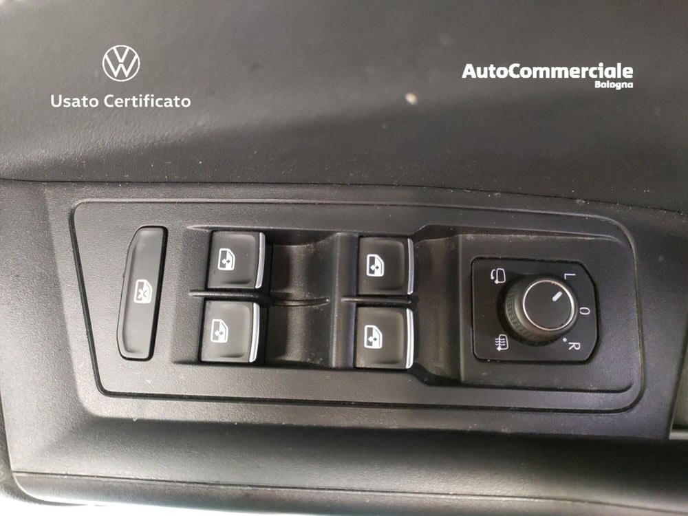 Volkswagen T-Roc usata a Bologna (9)