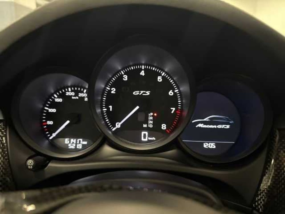 Porsche Macan usata a Prato (13)