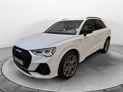 Audi Q3 45 2.0 tfsi Identity Black quattro 245cv s-tronic nuova a Pistoia