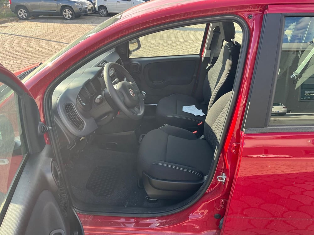 Fiat Panda Cross nuova a Lucca (11)