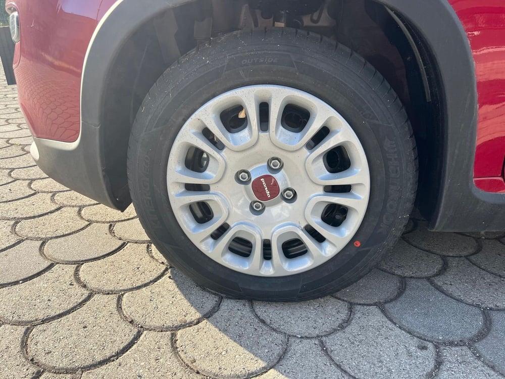 Fiat Panda Cross nuova a Lucca (9)