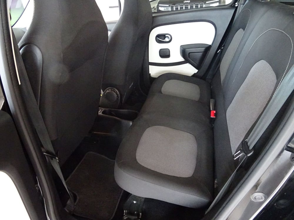 Renault Twingo usata a Lucca (13)