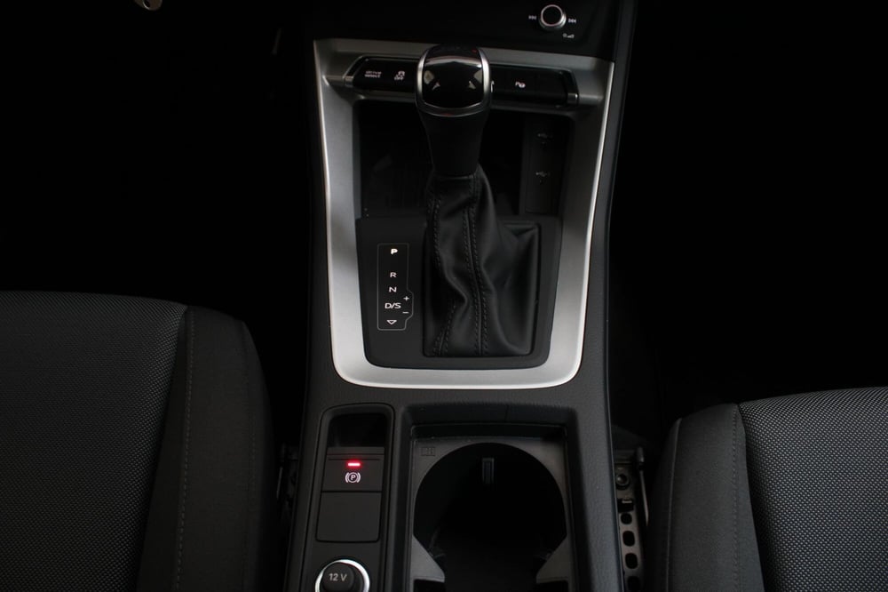 Audi Q3 Sportback usata a Agrigento (11)
