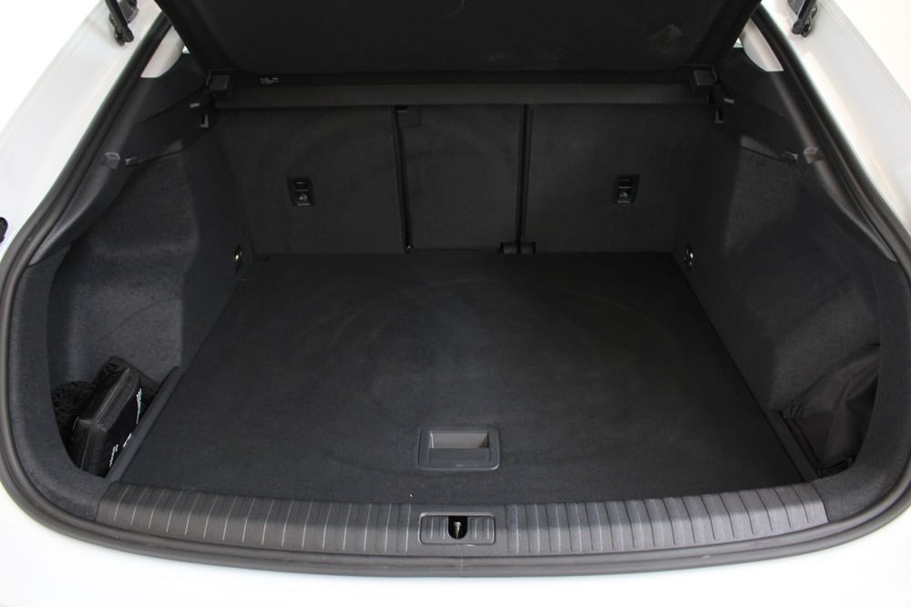 Audi Q3 Sportback usata a Agrigento (12)