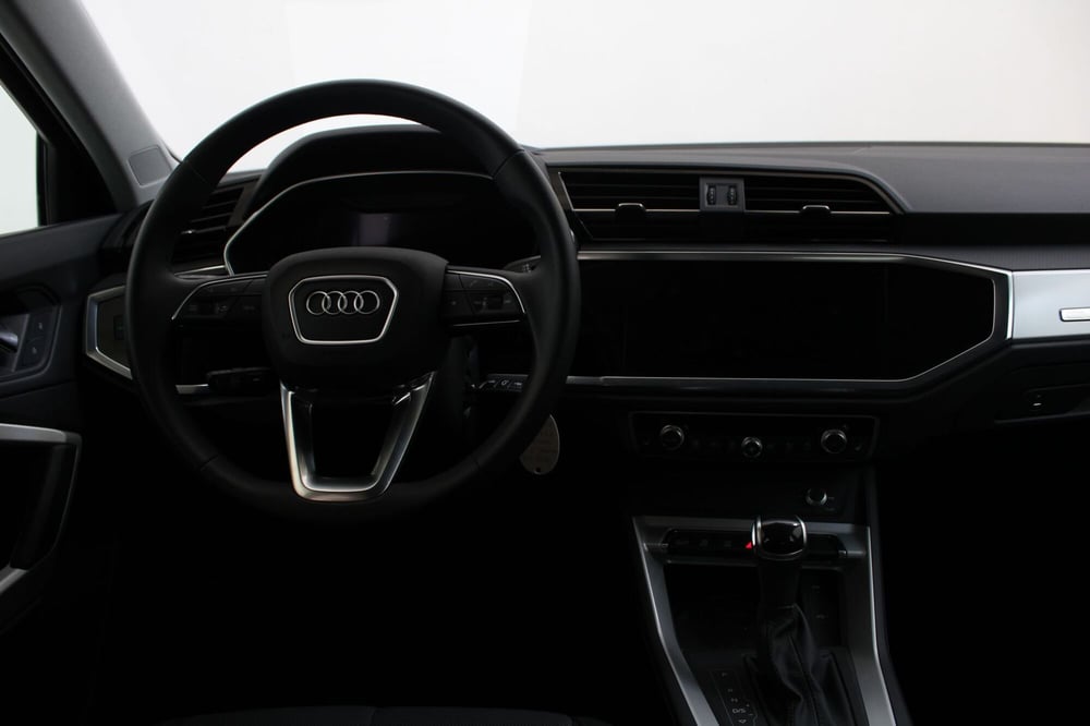 Audi Q3 Sportback usata a Agrigento (8)
