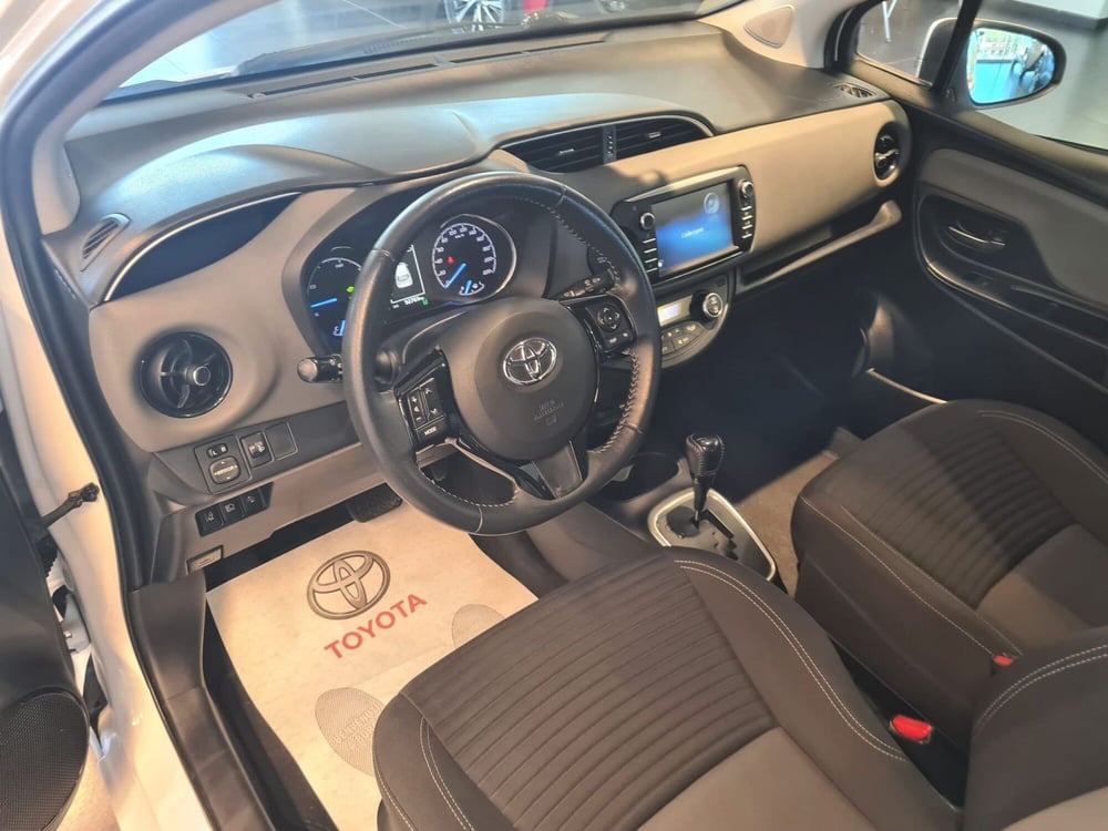 Toyota Yaris usata a Cagliari (10)
