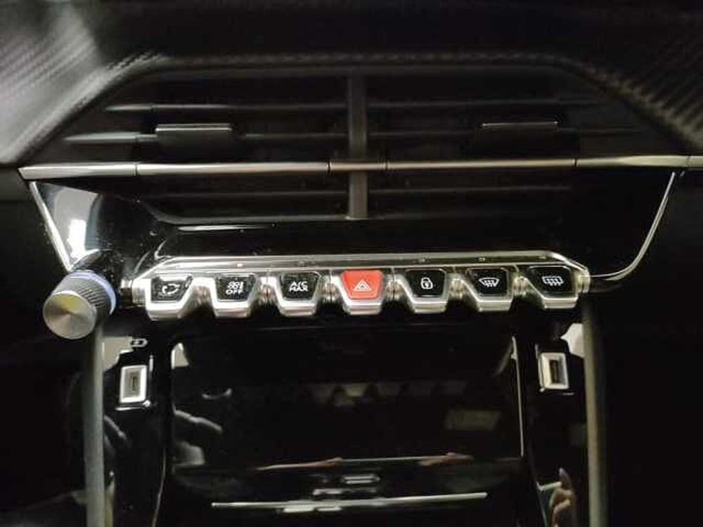 Peugeot 2008 usata a Teramo (20)