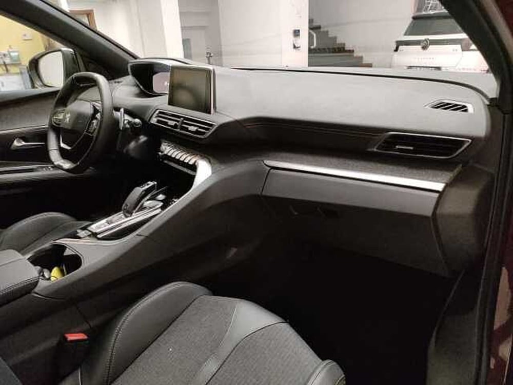 Peugeot 3008 usata a Teramo (12)