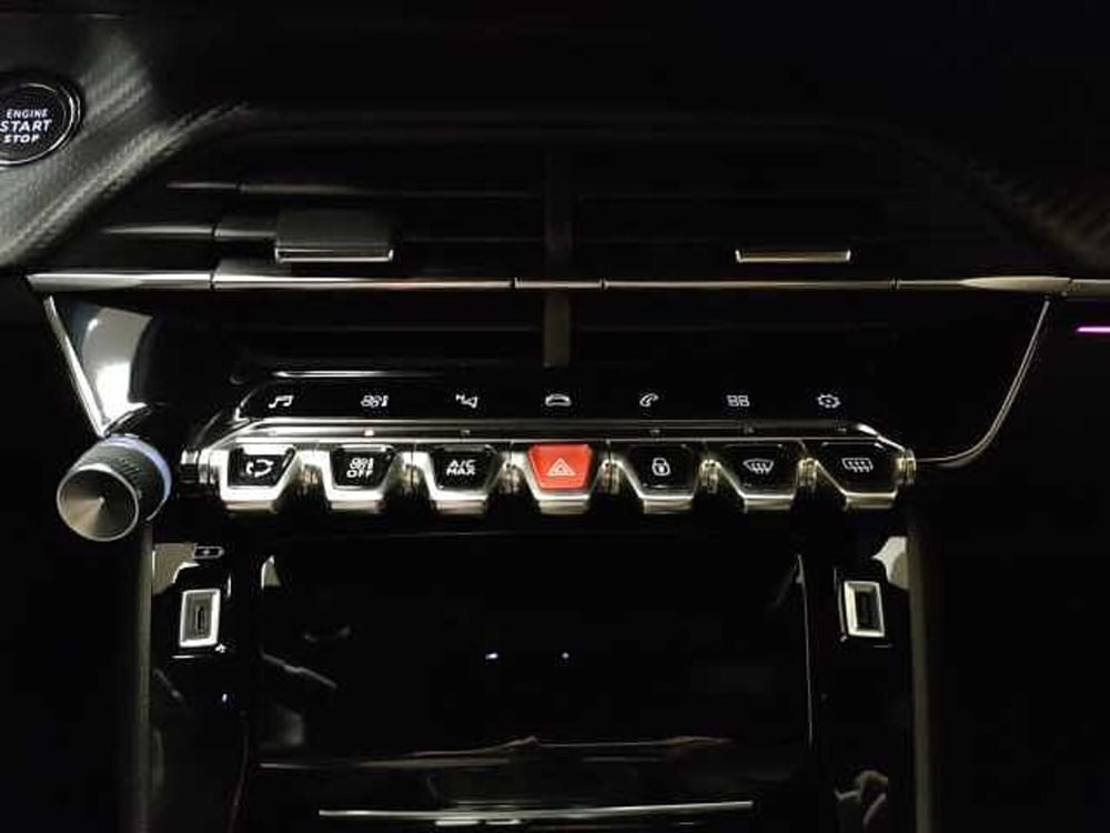 Peugeot 2008 usata a Teramo (20)