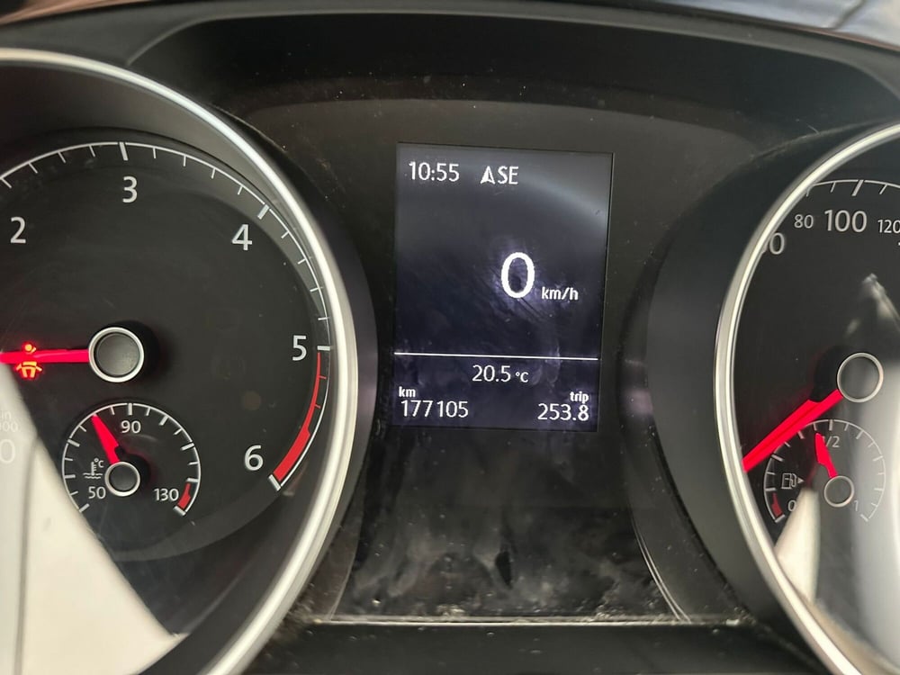 Volkswagen Touran usata a Arezzo (10)