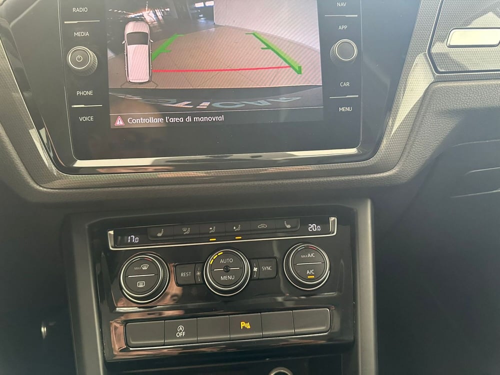 Volkswagen Touran usata a Arezzo (11)