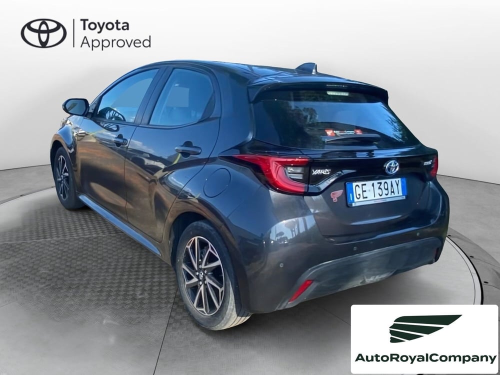 Toyota Yaris usata a Roma (12)
