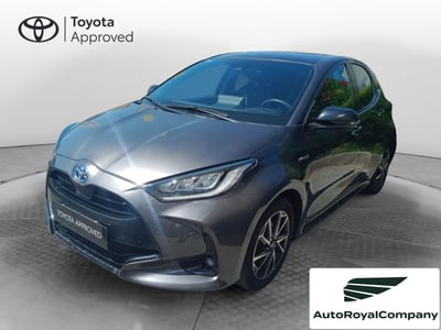 Toyota Yaris 1.5 Hybrid 5 porte Lounge del 2021 usata a Roma