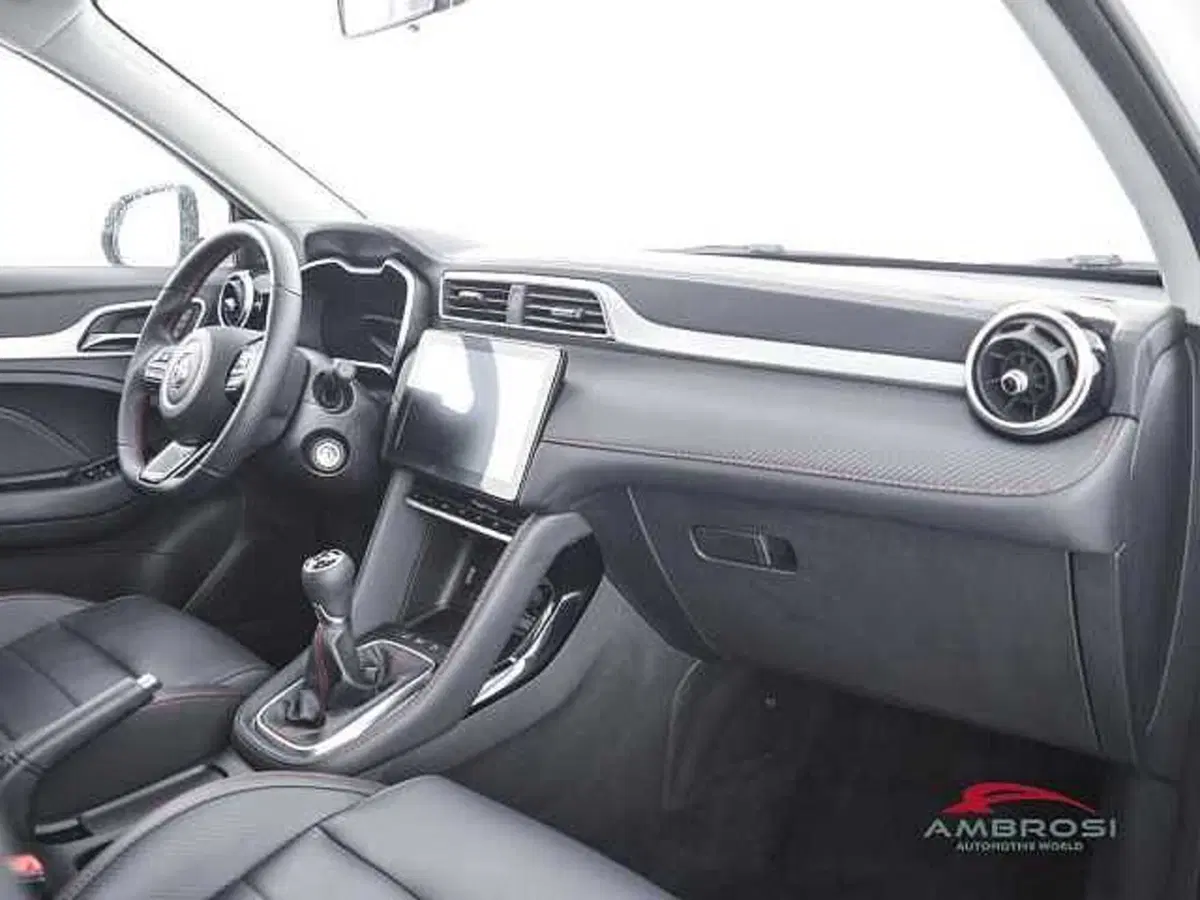 Mg ZS usata a Perugia (12)