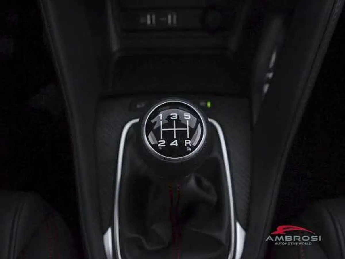 Mg ZS usata a Perugia (19)
