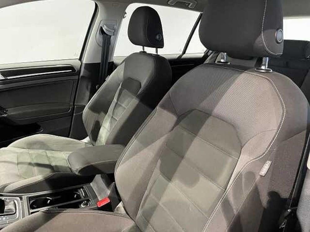 Volkswagen Golf usata a Genova (16)