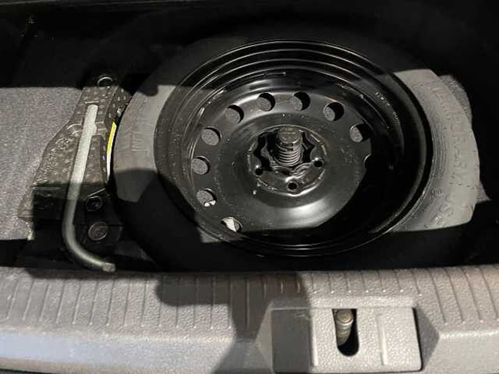 Volkswagen Golf usata a Genova (9)